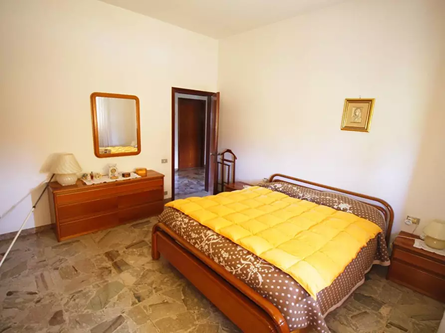 Immagine 14 di Villa in vendita  a Empoli