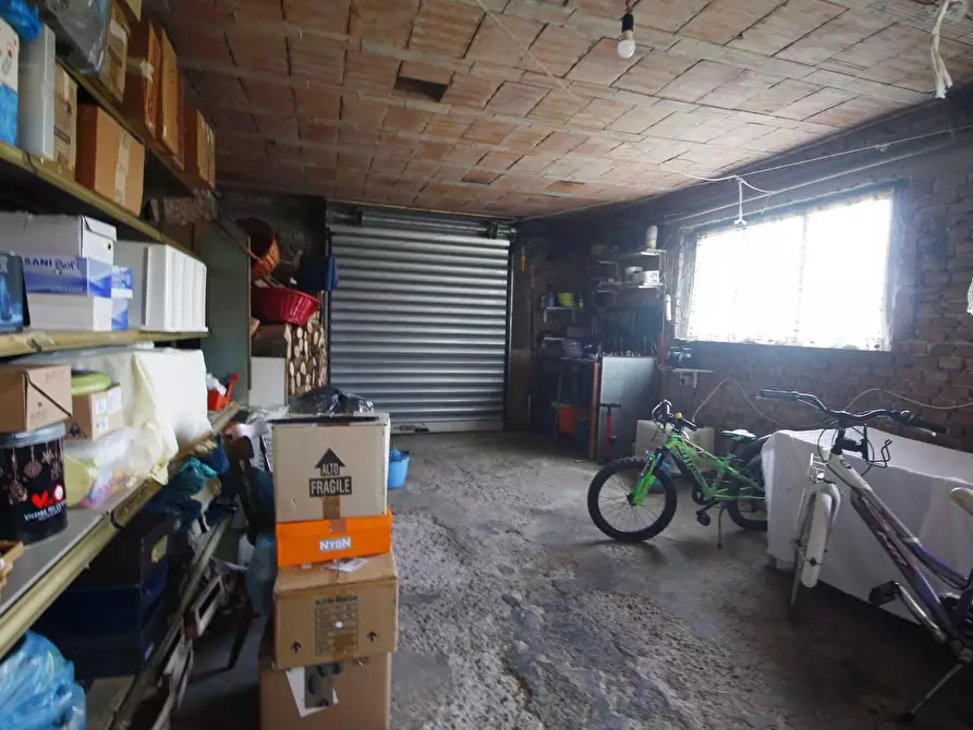 Immagine 30 di Villa in vendita  a Empoli