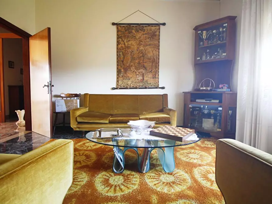 Immagine 6 di Villa in vendita  a Empoli