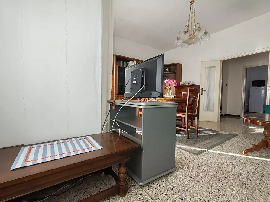 Immagine 7 di Appartamento in vendita  a Massa