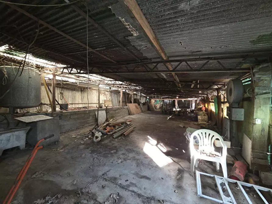 Immagine 10 di Terreno residenziale in vendita  a Capannori