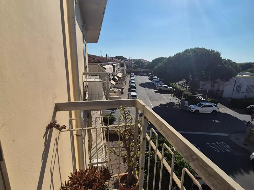 Immagine 17 di Appartamento in vendita  a San Vincenzo