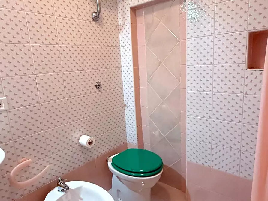 Immagine 19 di Appartamento in vendita  a Formia