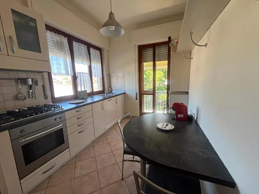 Immagine 15 di Appartamento in vendita  a Camaiore