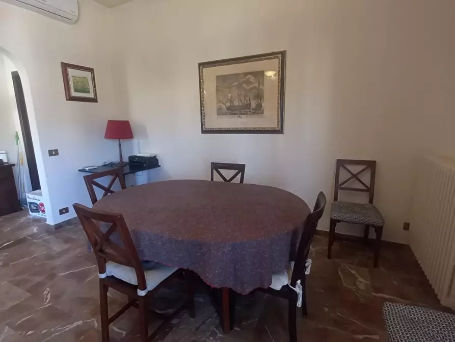 Immagine 8 di Appartamento in vendita  a Camaiore