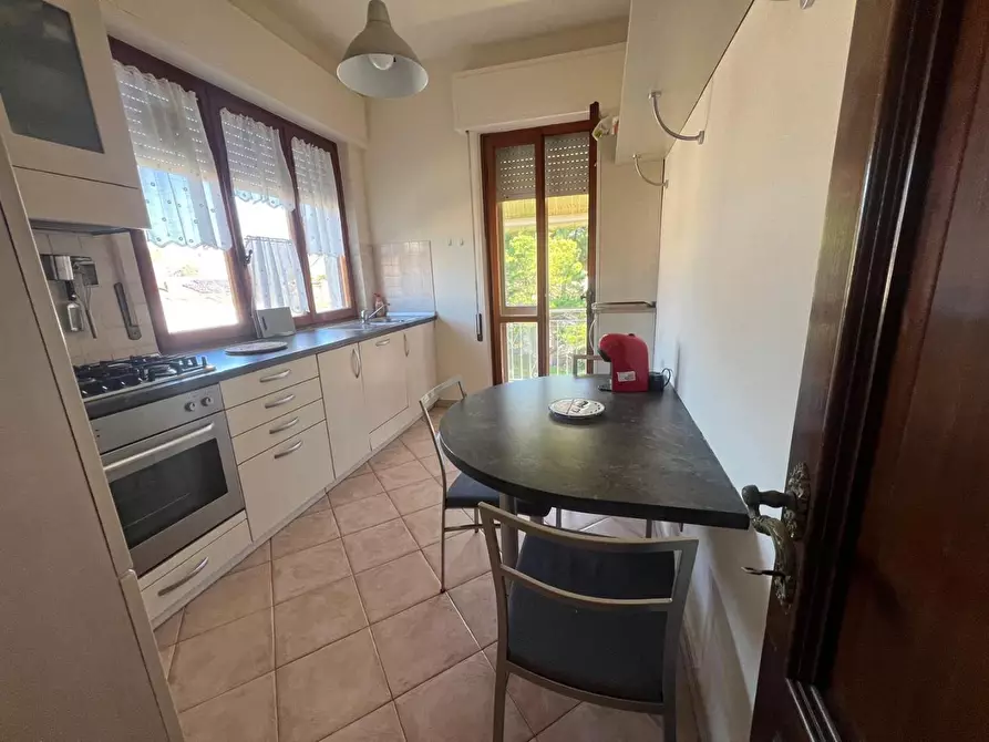 Immagine 18 di Appartamento in vendita  a Camaiore