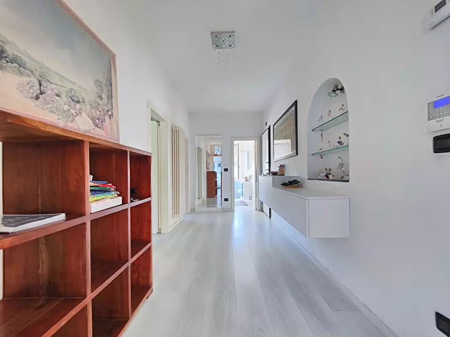 Immagine 16 di Appartamento in vendita  a Pisa