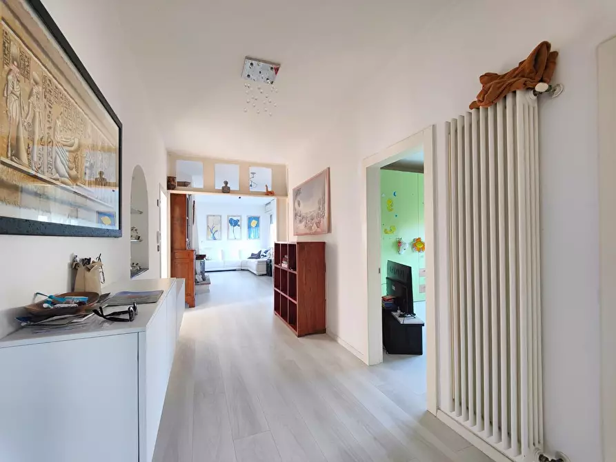 Immagine 17 di Appartamento in vendita  a Pisa