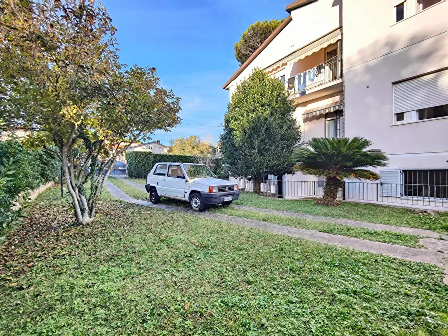 Immagine 36 di Appartamento in vendita  a Pisa