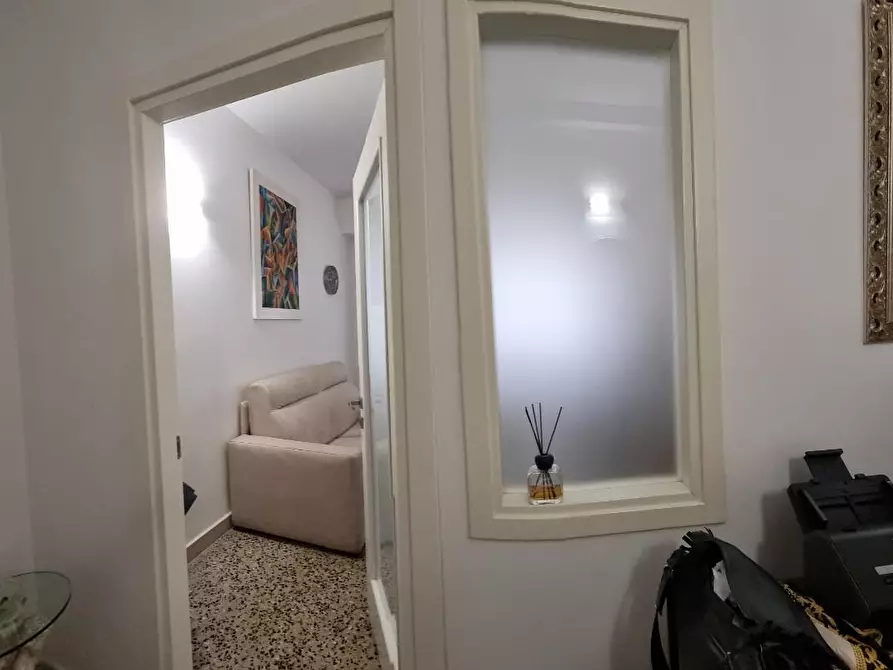 Immagine 7 di Appartamento in vendita  a Livorno