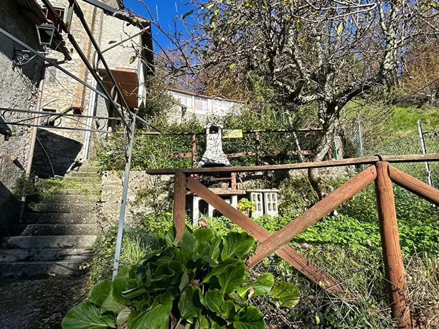 Immagine 38 di Terratetto in vendita  a Pescaglia