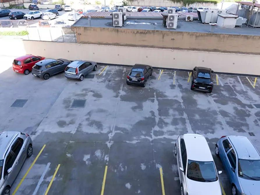 Immagine 33 di Appartamento in vendita  a Palermo