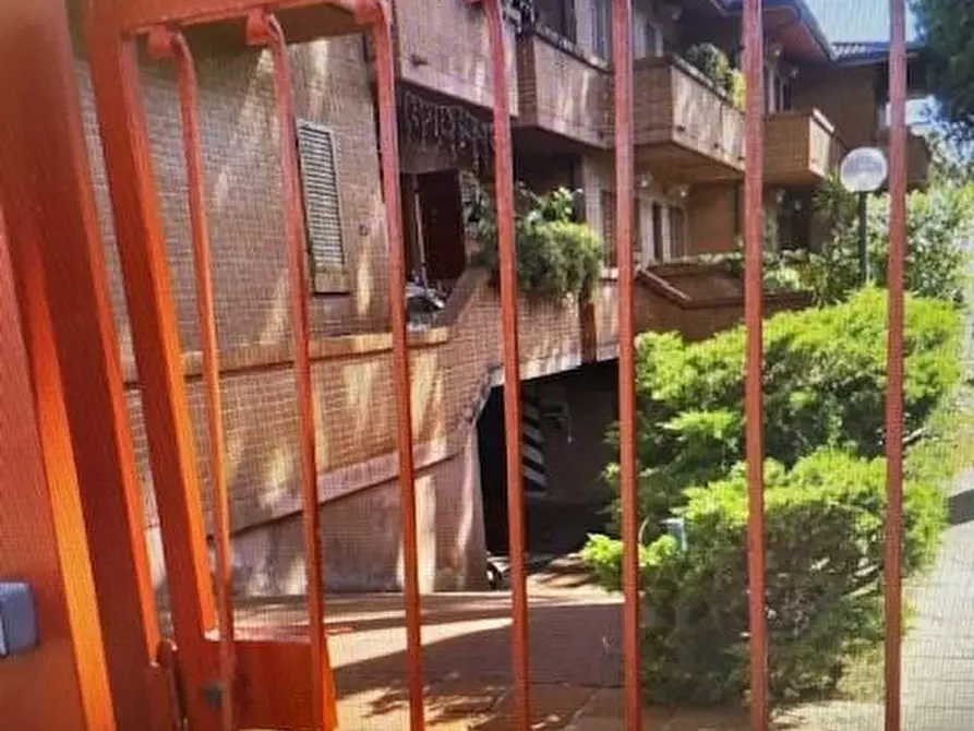 Immagine 4 di Villetta a schiera in vendita  a Massa