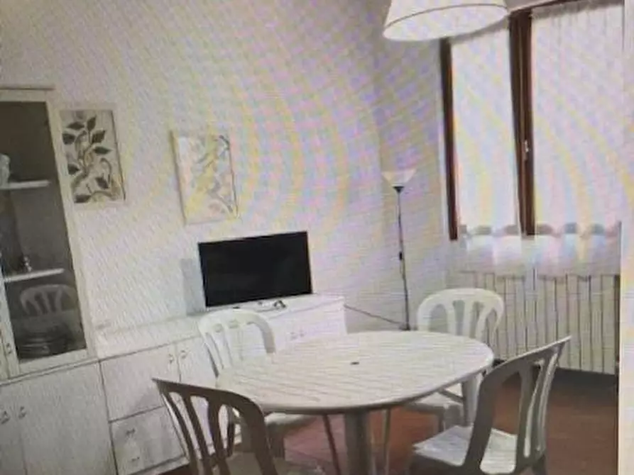 Immagine 10 di Villetta a schiera in vendita  a Massa