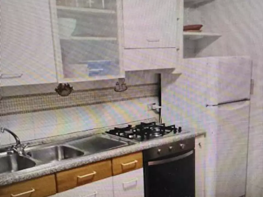 Immagine 9 di Villetta a schiera in vendita  a Massa