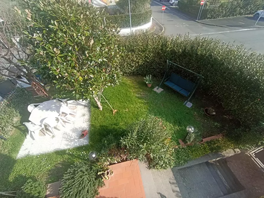 Immagine 10 di Villetta a schiera in vendita  a Collesalvetti