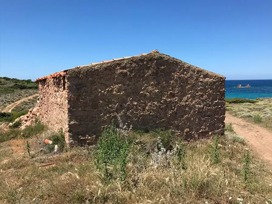 Immagine 46 di Casa colonica in vendita  a Trinità D'agultu E Vignola