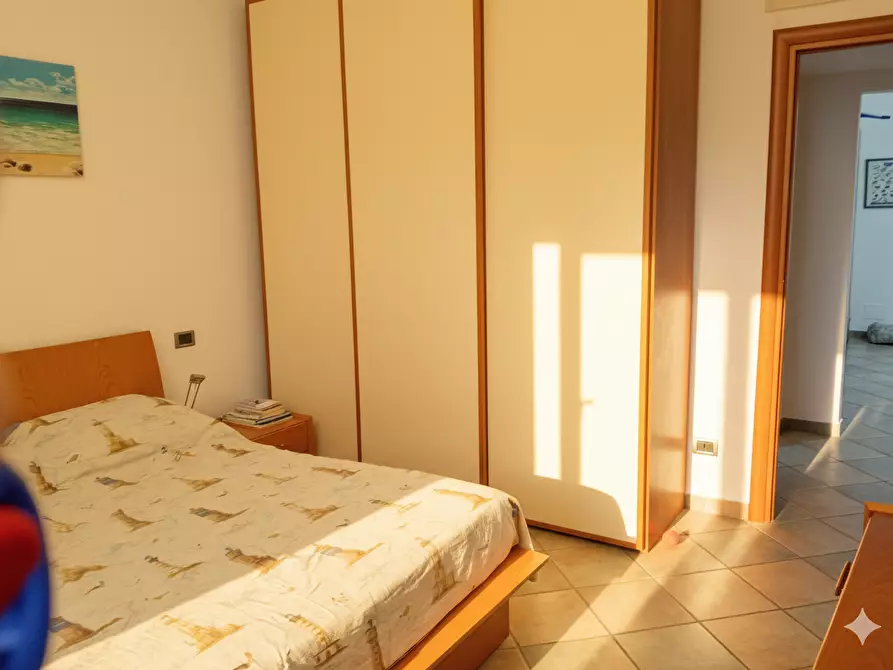 Immagine 3 di Appartamento in vendita  a Lerici