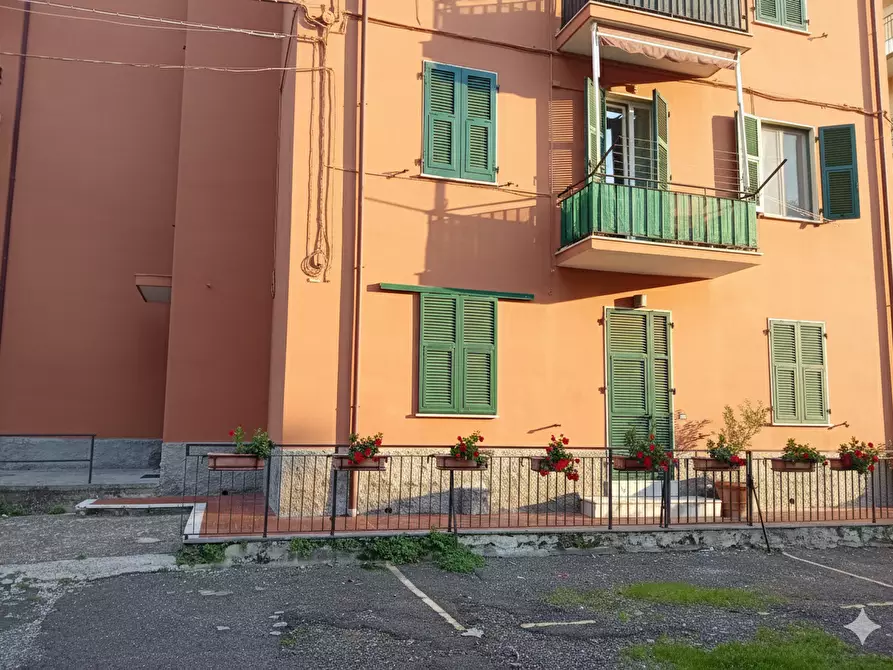 Immagine 4 di Appartamento in vendita  a Lerici