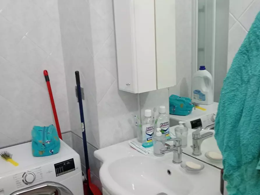 Immagine 9 di Appartamento in vendita  a Lerici