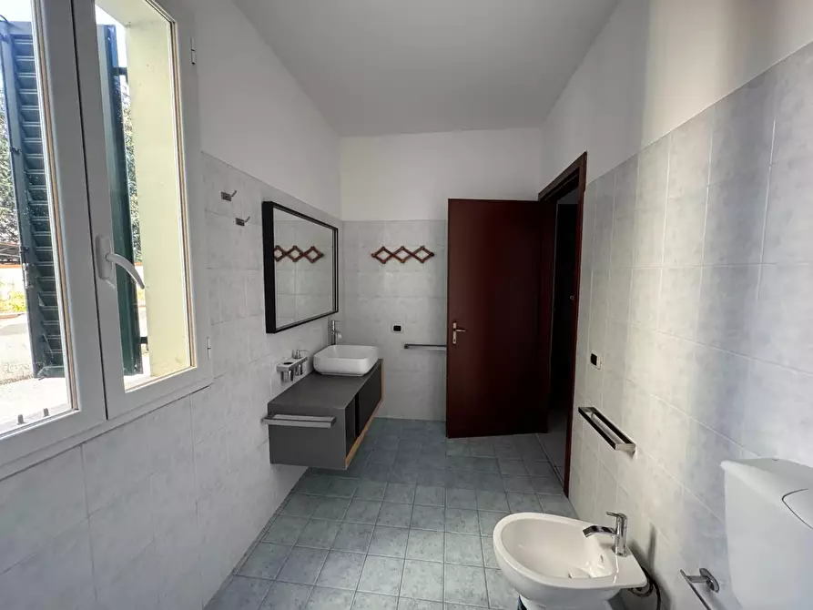 Immagine 7 di Appartamento in vendita  a Fucecchio