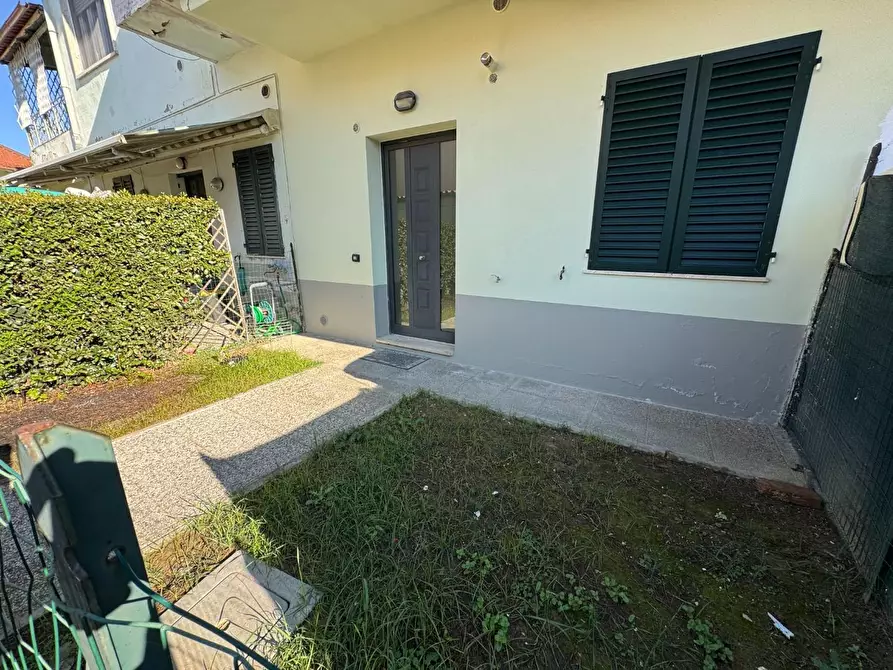 Immagine 19 di Appartamento in vendita  a Fucecchio