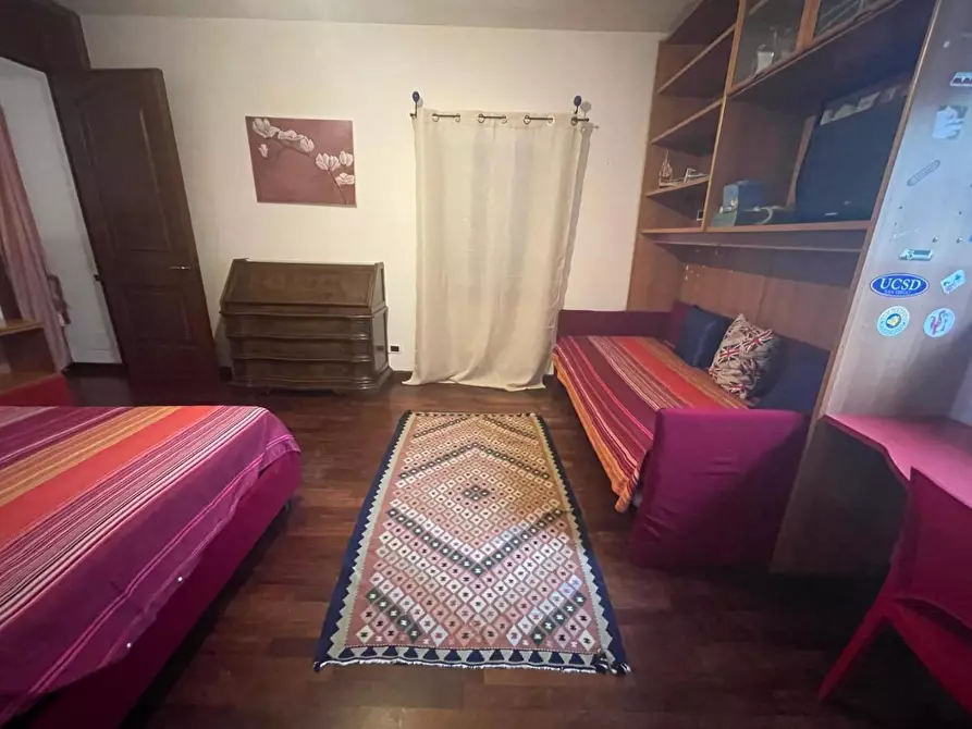 Immagine 47 di Villa in vendita  a Ortonovo