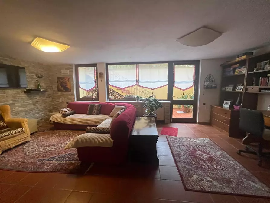 Immagine 23 di Villa in vendita  a Ortonovo