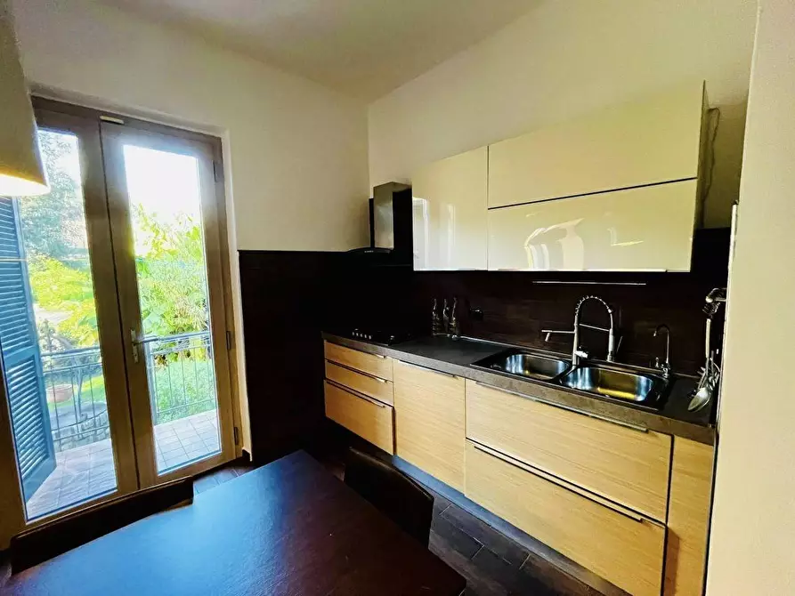 Immagine 13 di Villa in vendita  a Ameglia