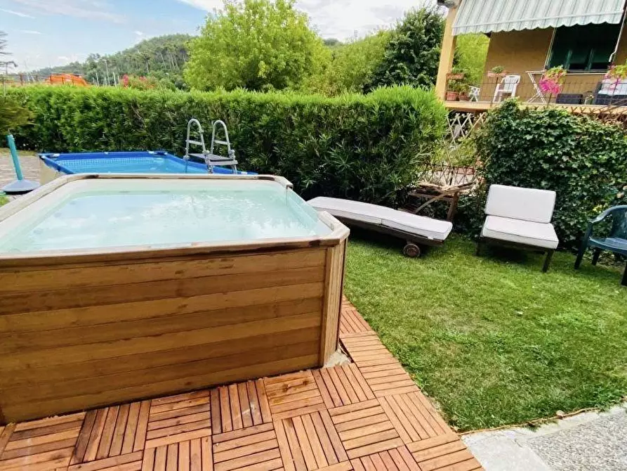 Immagine 35 di Villa in vendita  a Ameglia