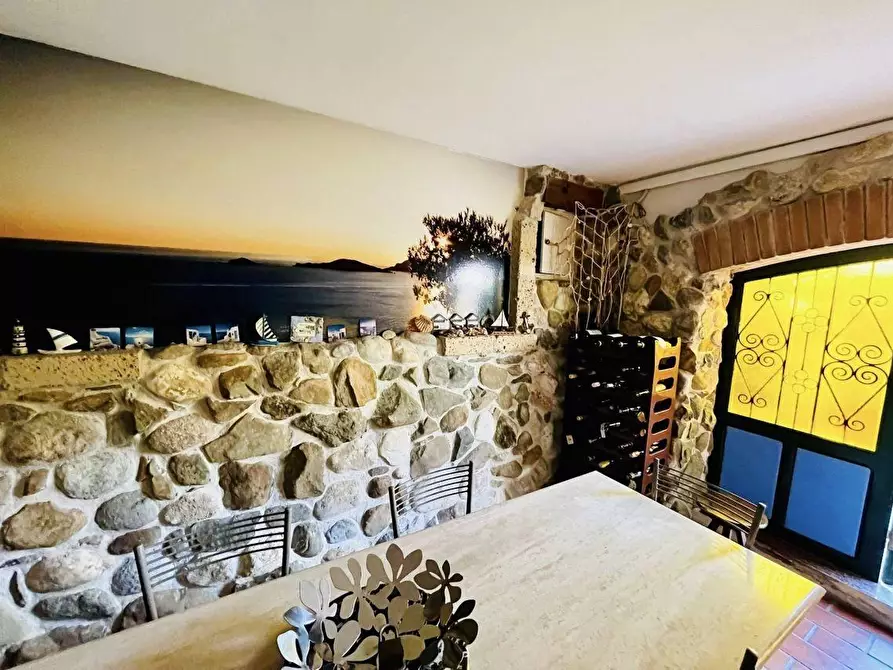 Immagine 33 di Villa in vendita  a Ameglia