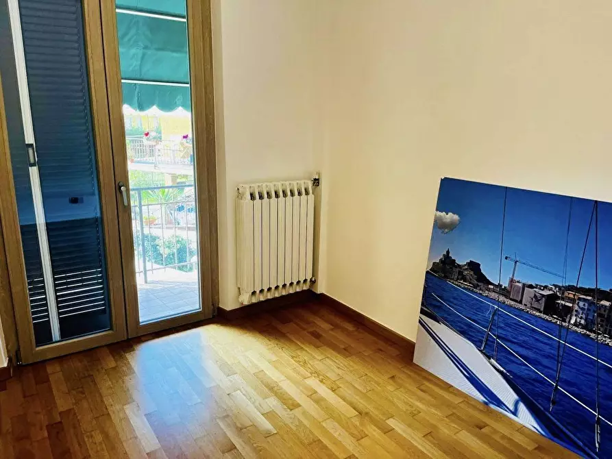 Immagine 24 di Villa in vendita  a Ameglia