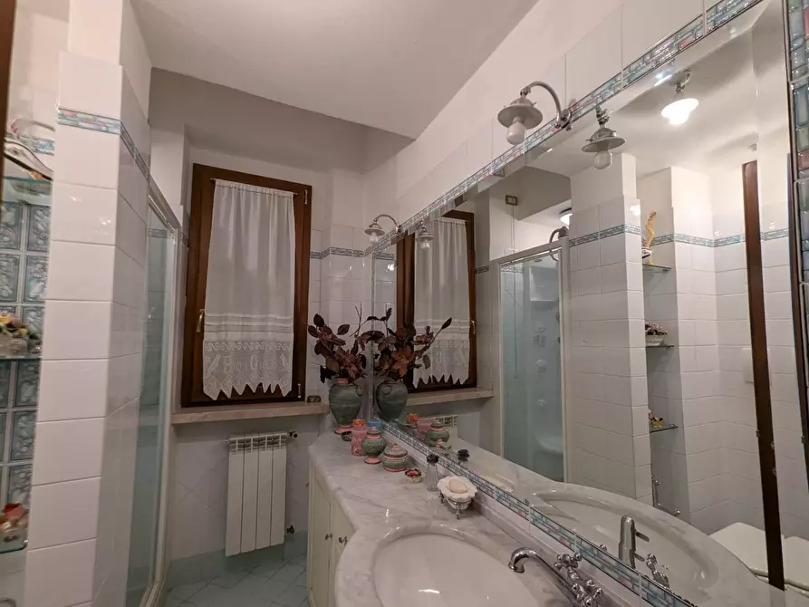 Immagine 63 di Villa in vendita  a Grosseto