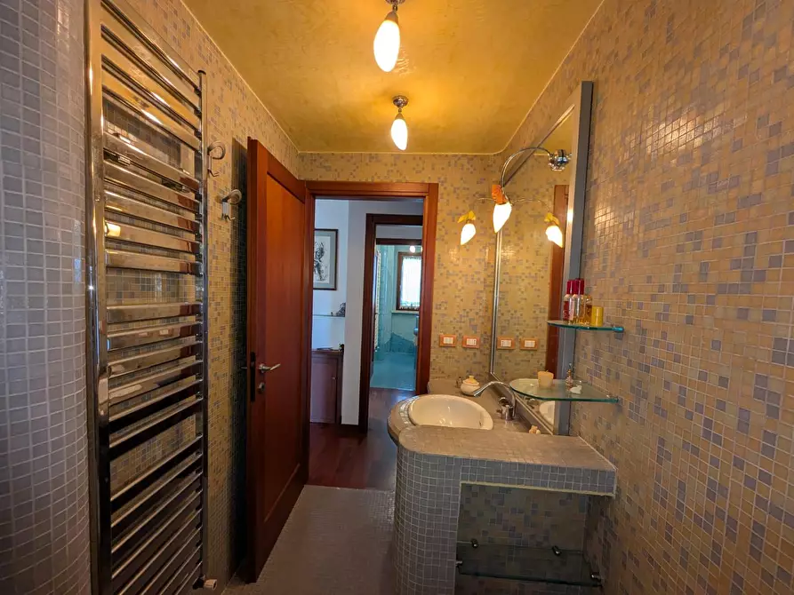 Immagine 41 di Villa in vendita  a Grosseto