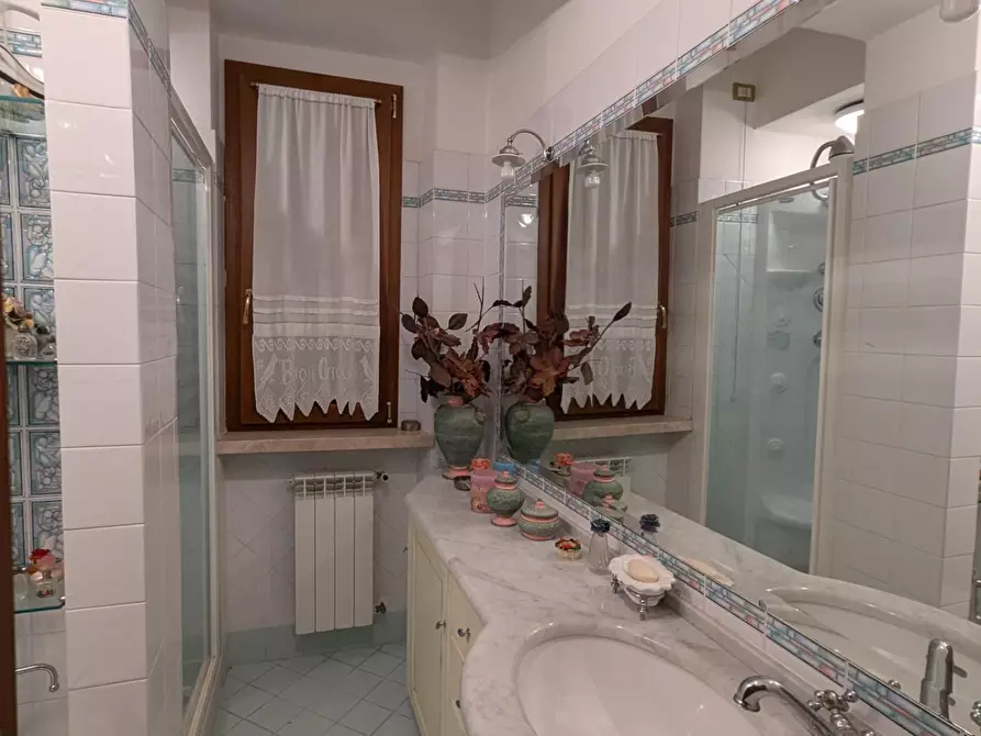 Immagine 61 di Villa in vendita  a Grosseto