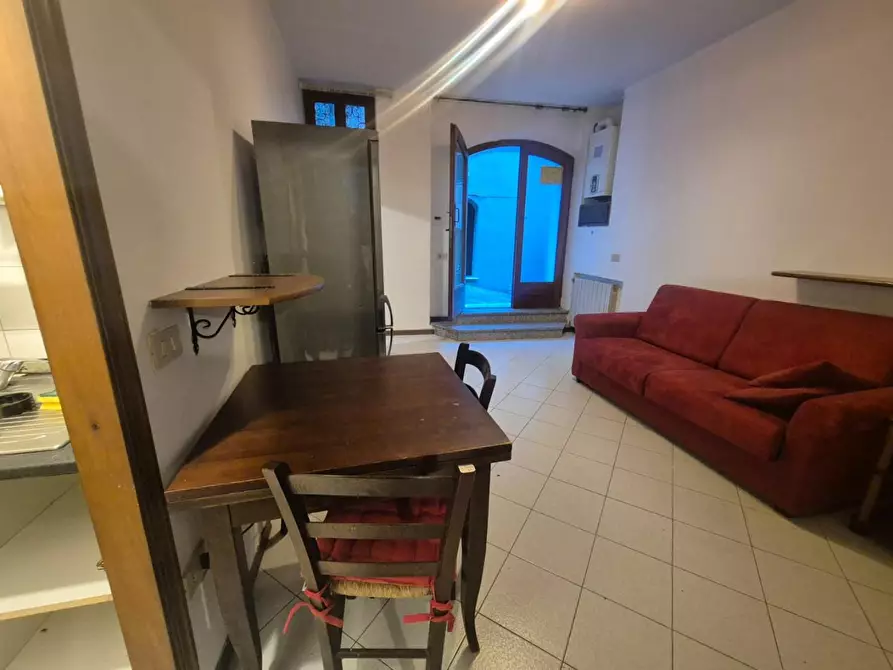 Immagine 5 di Appartamento in vendita  a Siena