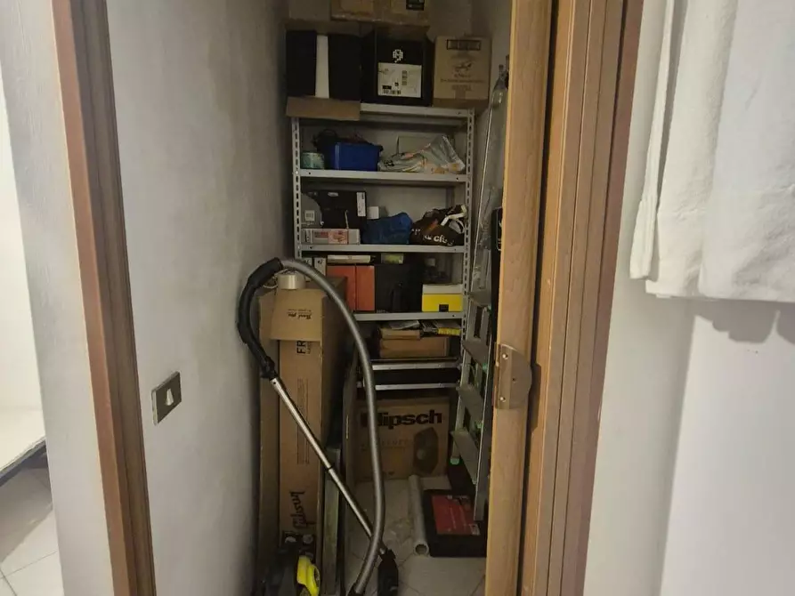 Immagine 6 di Appartamento in vendita  a Siena