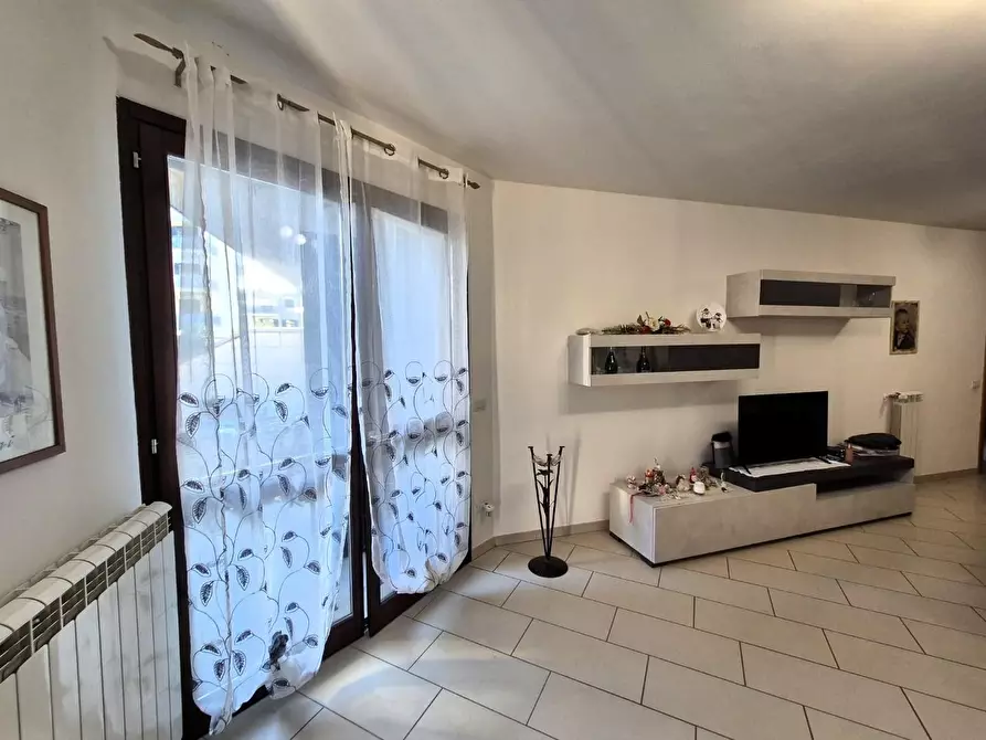 Immagine 8 di Appartamento in vendita  a Santa Croce Sull'arno