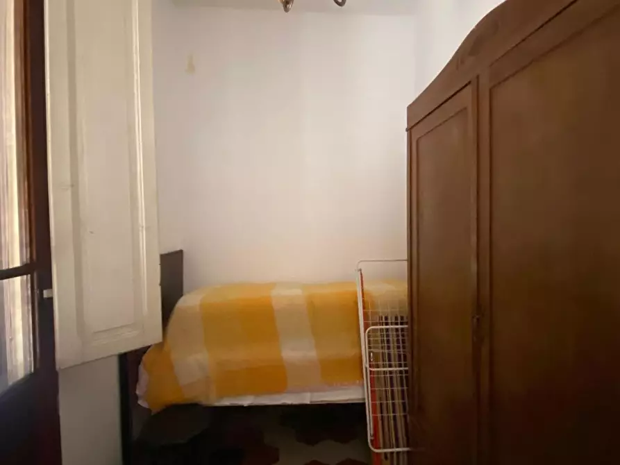 Immagine 21 di Appartamento in vendita  a Siena