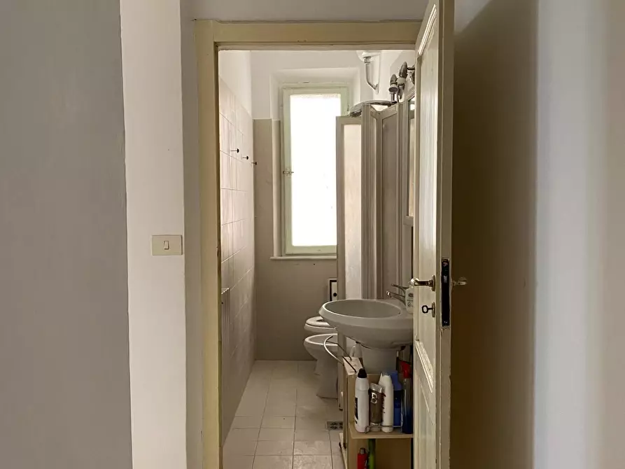 Immagine 9 di Appartamento in vendita  a Siena