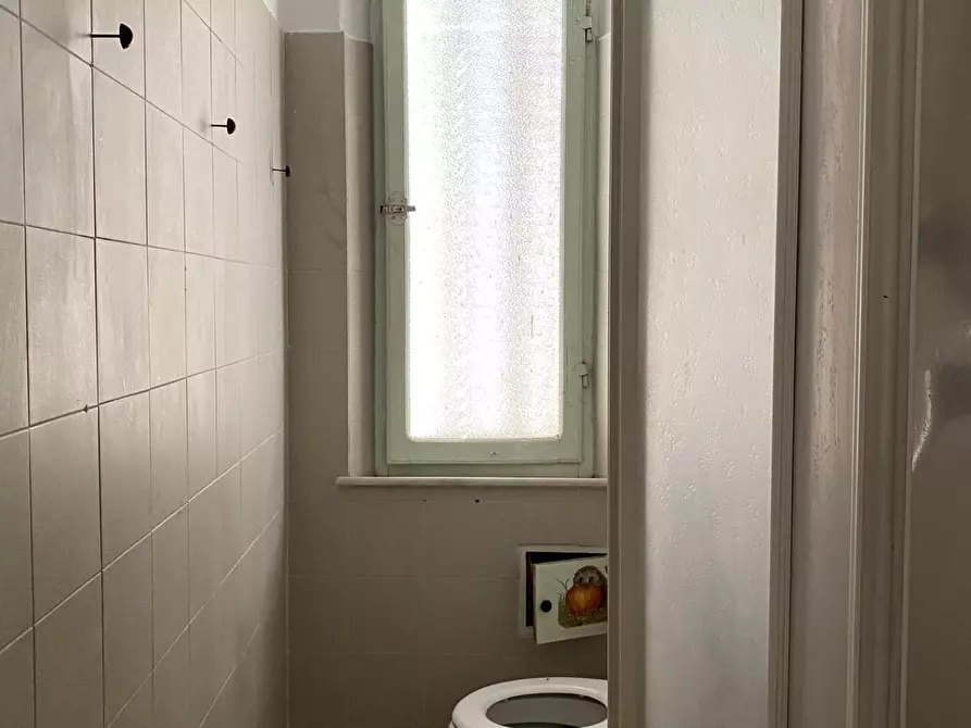 Immagine 12 di Appartamento in vendita  a Siena