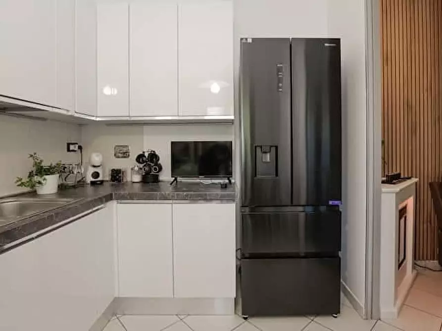 Immagine 10 di Casa indipendente in affitto  a La Spezia
