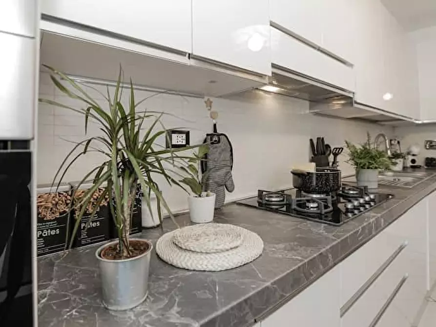 Immagine 3 di Casa indipendente in affitto  a La Spezia