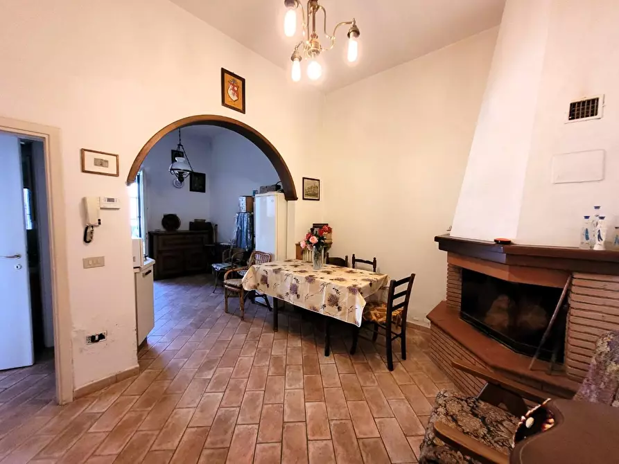 Immagine 5 di Villetta a schiera in vendita  a Empoli