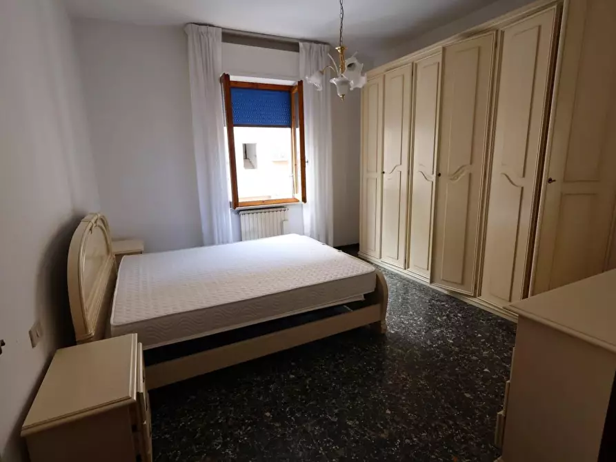 Immagine 17 di Appartamento in vendita  a Poggibonsi