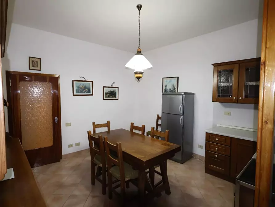 Immagine 9 di Appartamento in vendita  a Poggibonsi