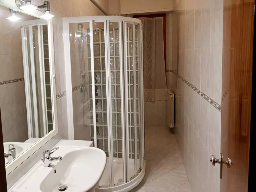 Immagine 14 di Appartamento in vendita  a Poggibonsi