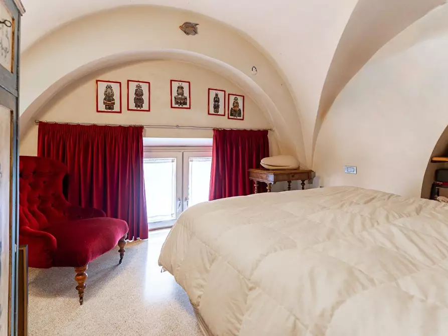 Immagine 22 di Loft/Open space in vendita  a Empoli