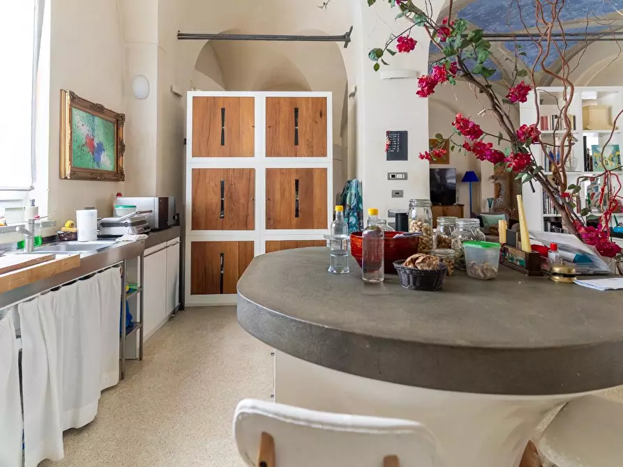 Immagine 11 di Loft/Open space in vendita  a Empoli