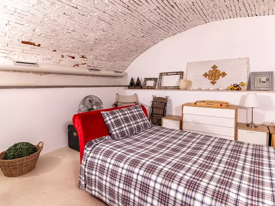 Immagine 33 di Loft/Open space in vendita  a Empoli